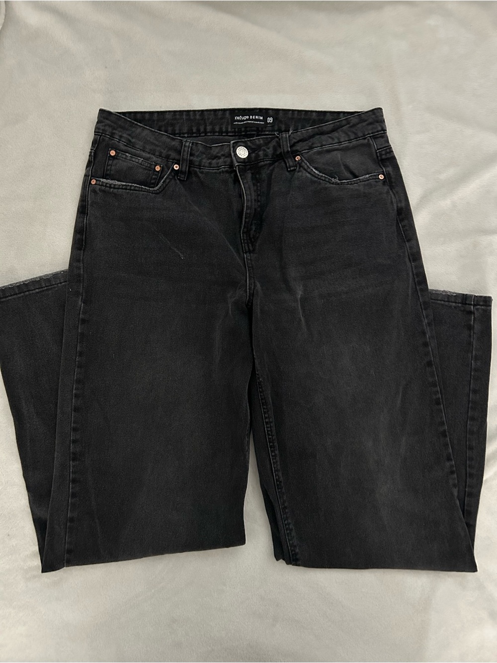 Black Denim Mid-rise Baggy Straight leg Jeans